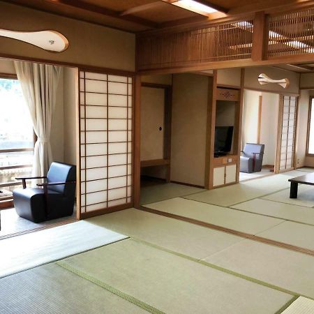 Atami Kinjokan Exterior foto