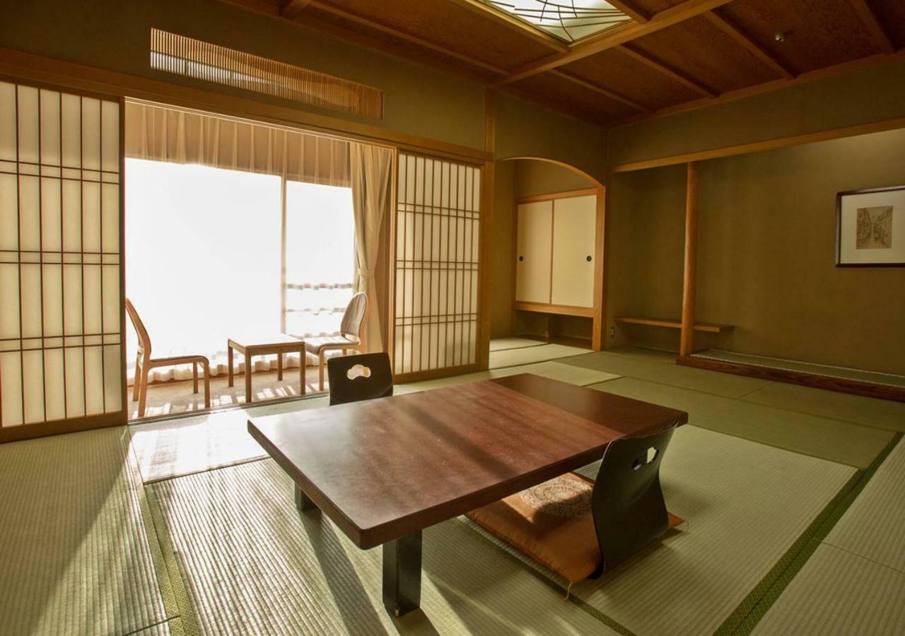 Atami Kinjokan Exterior foto